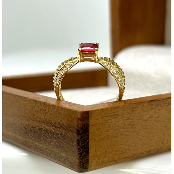 Anel de Formatura em Ouro 18k Personalizado para o Curso de Direito e demais cursos