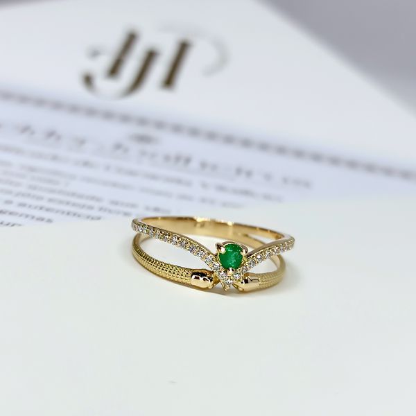 Anel em Ouro 18k Formatura