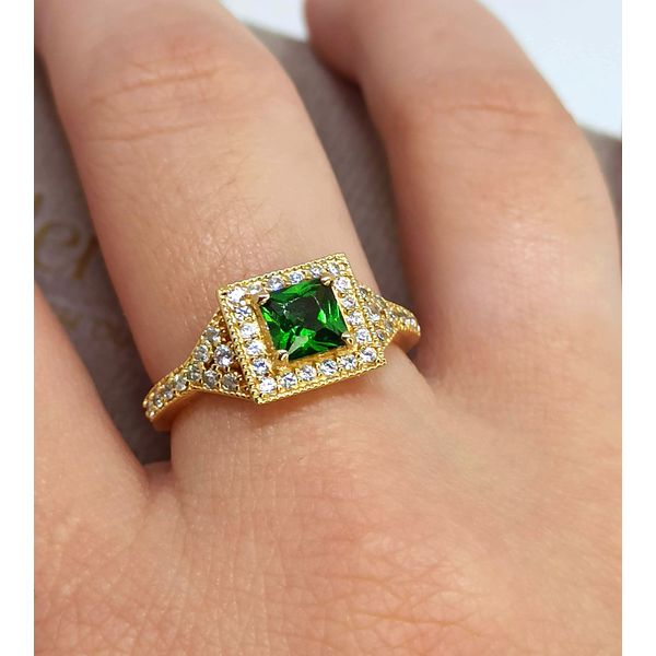 Anel de Formatura em Ouro 18k Personalizado para o Curso de Biomedicina e demais cursos