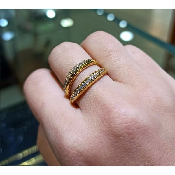 Aparador em Ouro 18k com Zircônias