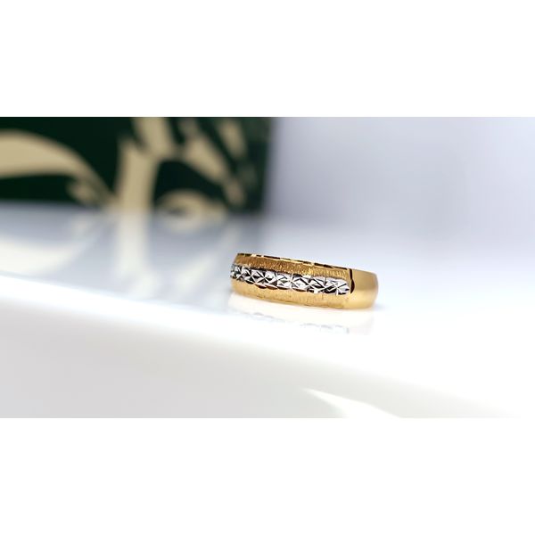 Aparador em Ouro Amarelo e Branco 18k Diamantado
