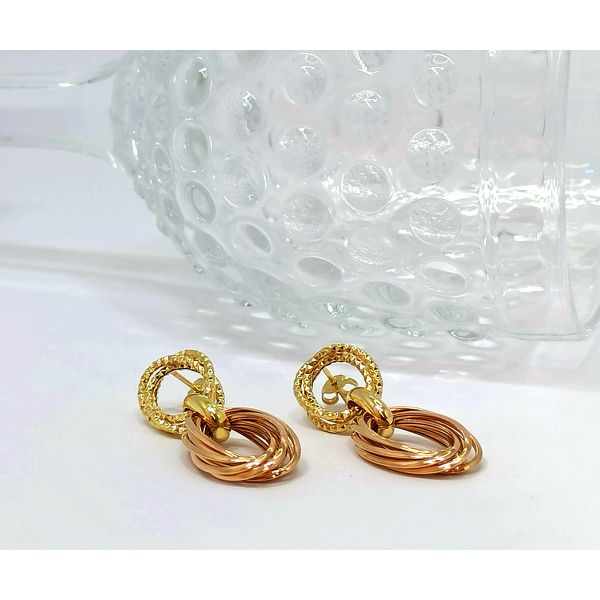 Brinco Redondo com Argolas Ovais em Ouro Rosé