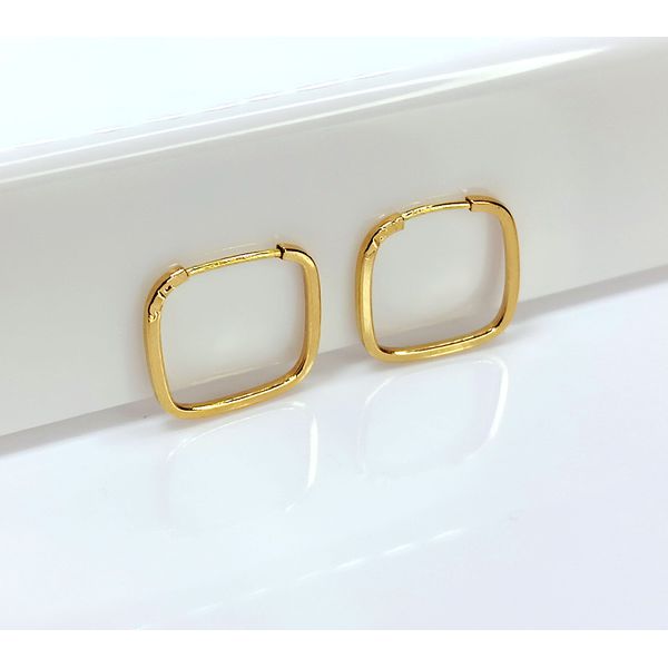 Brinco Argola Quadrada Fio em Ouro 18k