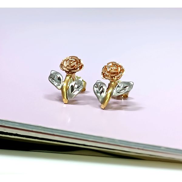 Brinco em Ouro 18k Florzinha Tricolor