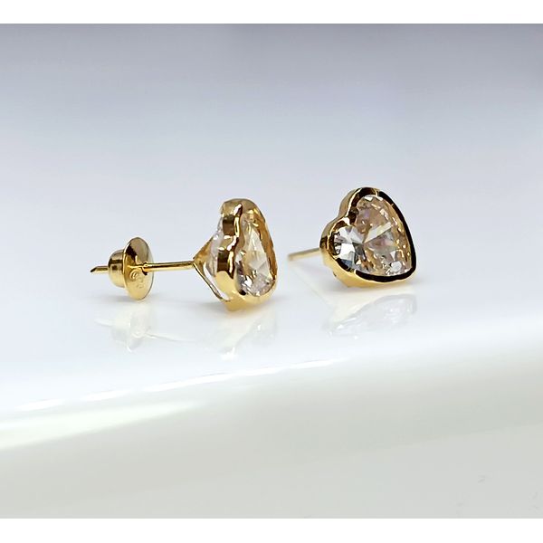 Brinco em Ouro 18k Coração 
