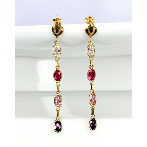 Brinco em Ouro 18k com Pedras Coloridas