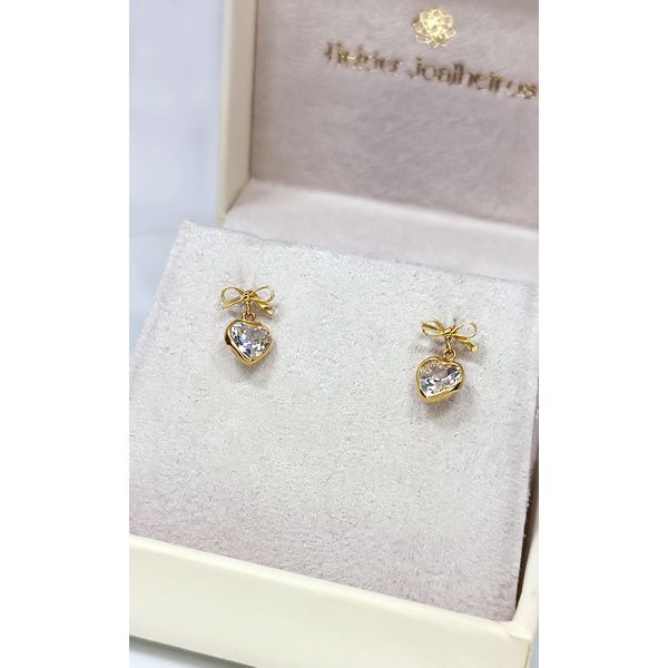 Brinco Coração Zircônia Branca em Ouro 18k 