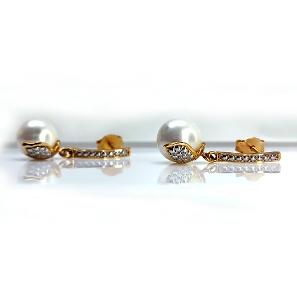 Brinco em Ouro Amarelo e Branco 18k Diamantado com Pérola