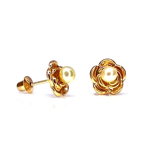 Brinco em Ouro 18k Flor com Pérola