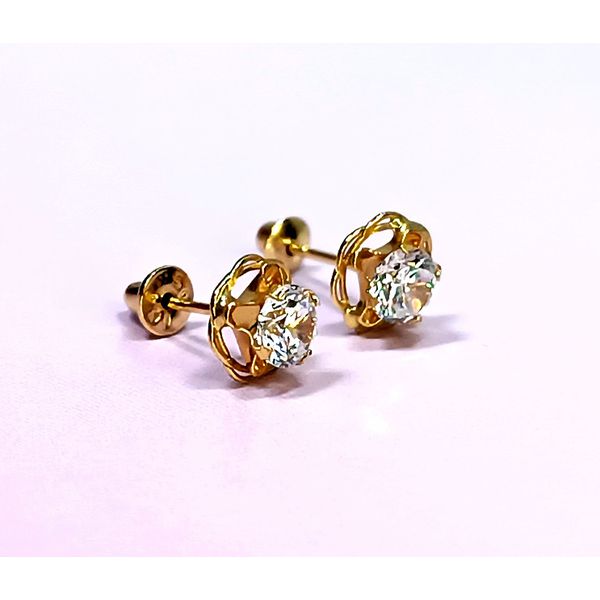 Brinco em Ouro 18k Redondo Cravejado