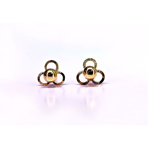 Brinco Florzinha em Ouro 18k Polido
