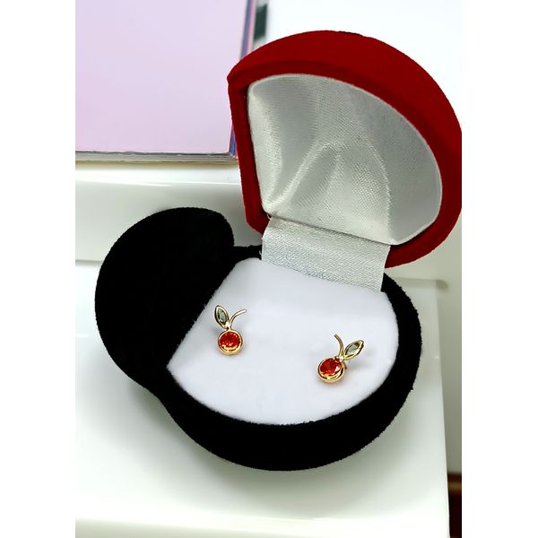 Brinco Laranjinha em Ouro 18k com Pedras