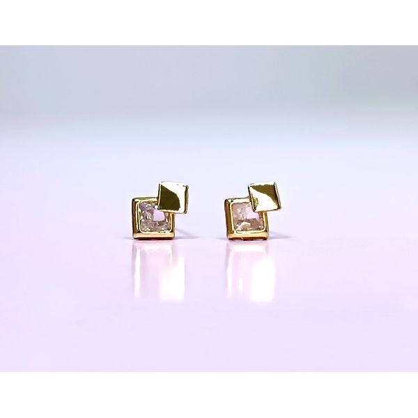 Brinco em Ouro 18k Quadradinhos