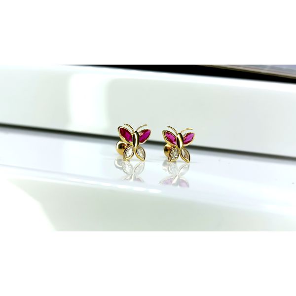 Brinco em Ouro 18k Borboleta com Pedras Vermelhas e Brancas
