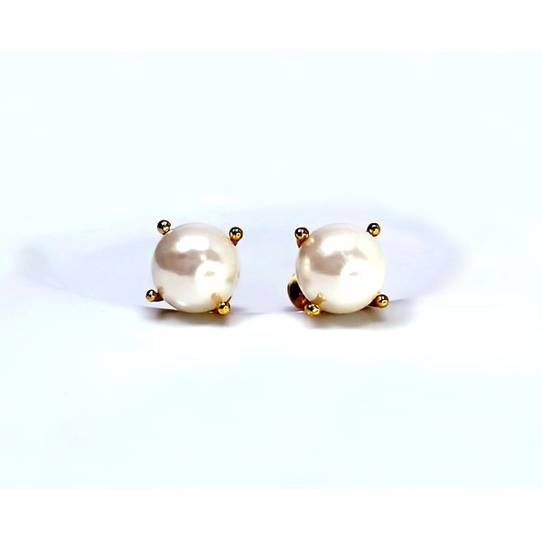 Brinco em Ouro 18k Pérola com Garras