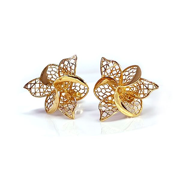 Brinco em Ouro 18k Flor Trabalhada