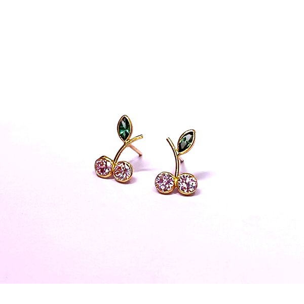 Brinco em Ouro 18k Cerejinha
