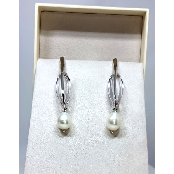 Brinco em Ouro Branco 18k Cristal Navete e Pérola