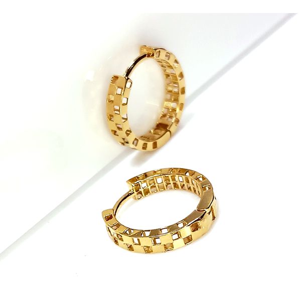 Brinco em Ouro 18k Argola Trabalhada 