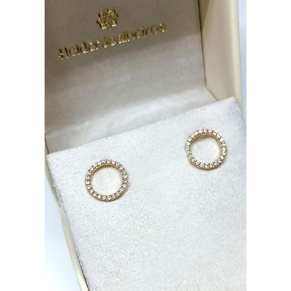Brinco em Ouro 18k Redondo Cravejado