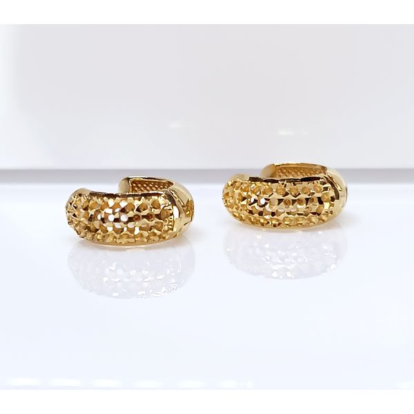 Brinco em Ouro 18k Argola Patrão Diamantada