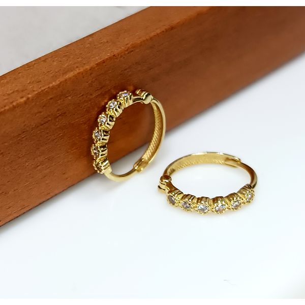 Brinco em Ouro 18k Argola Bolinha Cravejada