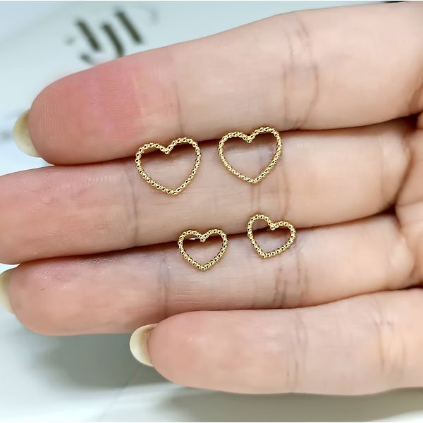 Brinco Coração Bolinhas em Ouro 18k