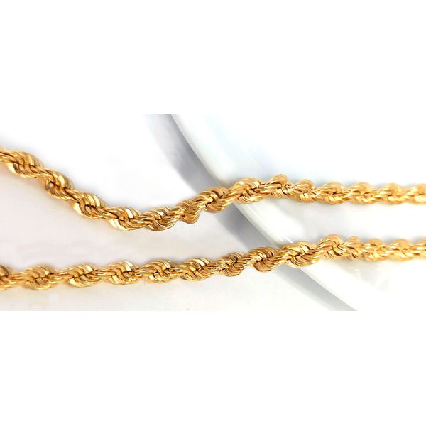 Cordão Torcido em Ouro Amarelo 18k com 60 Centímetros