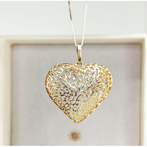 Pingente em Ouro 18k Coração com Trabalhado Diamantado