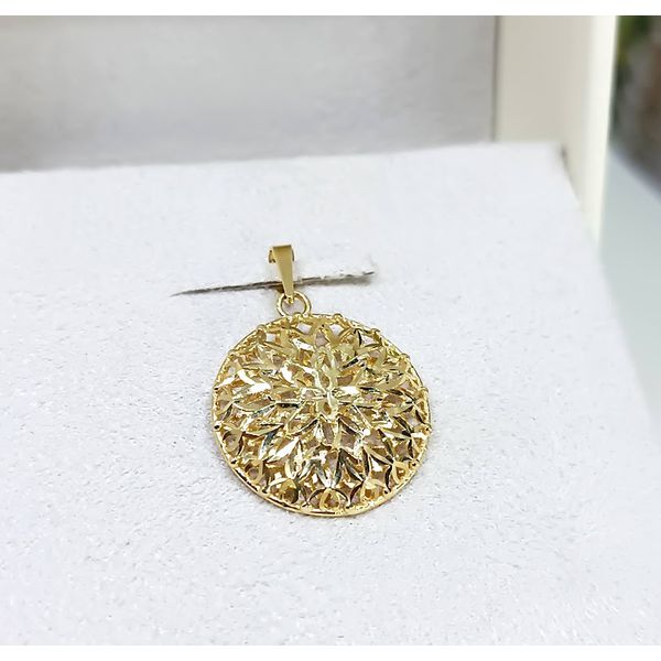 Pingente Redondo Flôr de Lotus em Ouro 18k