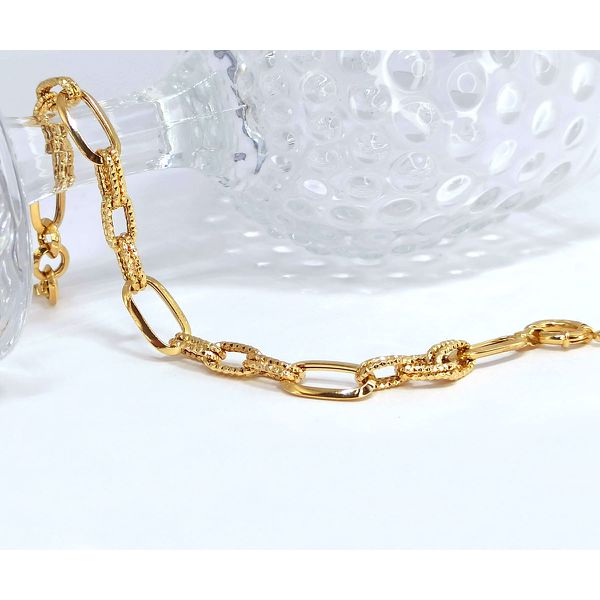 Pulseira com Elos Retângulares e Trabalhados