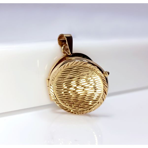  Relicário Dourado Radiante em Ouro 18K Redondo Trabalhado Diamantado