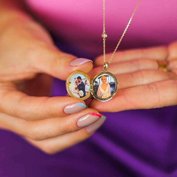 O Relicário Diamante Personalizado em Ouro 18k cravejado com Diamantes 
