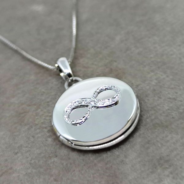 Relicário Eterno Diamante em Ouro 18k Redondo com Infinito Cravejado com Diamantes 