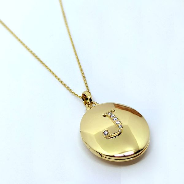 Relicário Radiante Inicial em Ouro 18k 750 Oval com Letra e Brilhantes