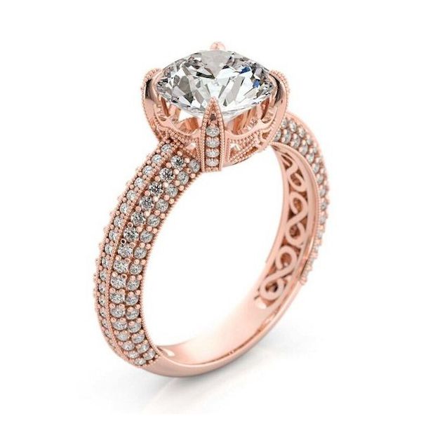 Anel de Noivado Cravejado com Diamantes