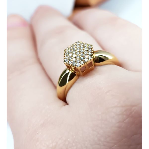 Anel em Ouro 18k Chuveiro Losango Cravejado