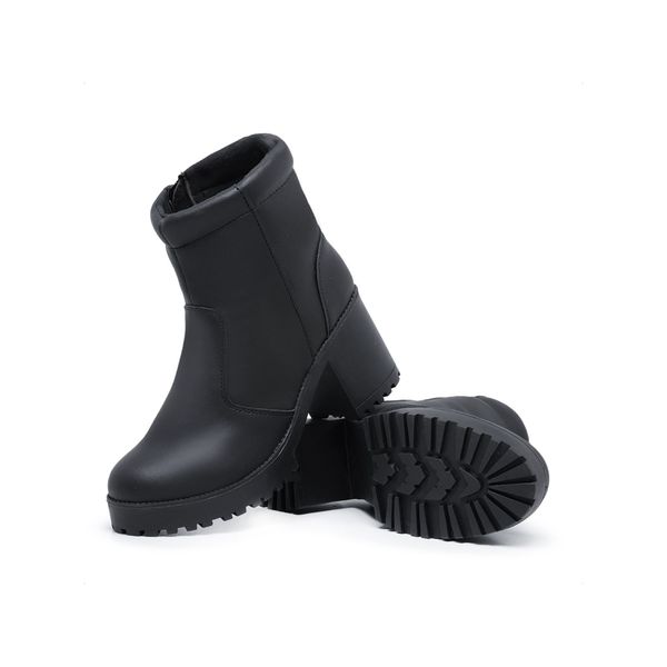 Coturno Mari Feminino Sola Tratorada na cor Napa Lisa Preto