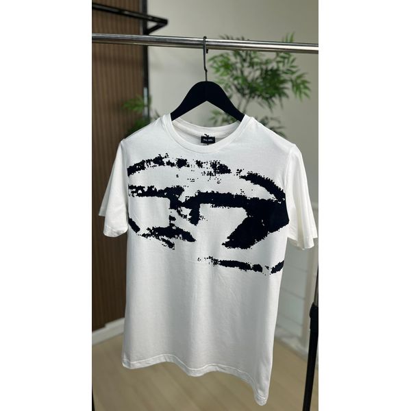 CAMISETA MC DIESEL LOGO CENTRO TEXTURADO