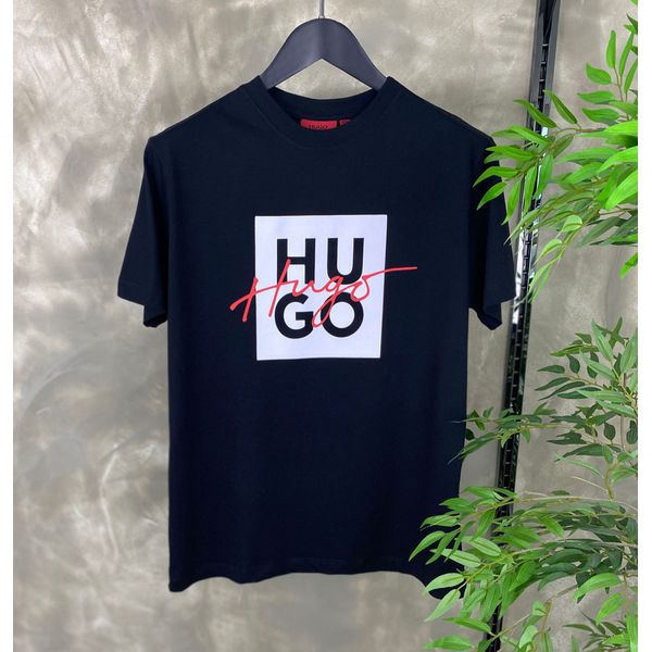 CAMISETA MC HUGO BOSS QUADRADO HUGO E CURSIVO 