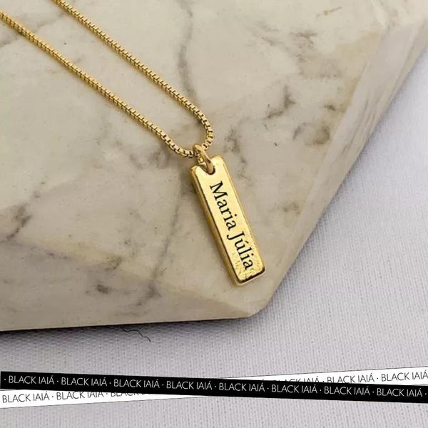 Colar Plaquinha Personalizada P Folheado em Ouro 18k