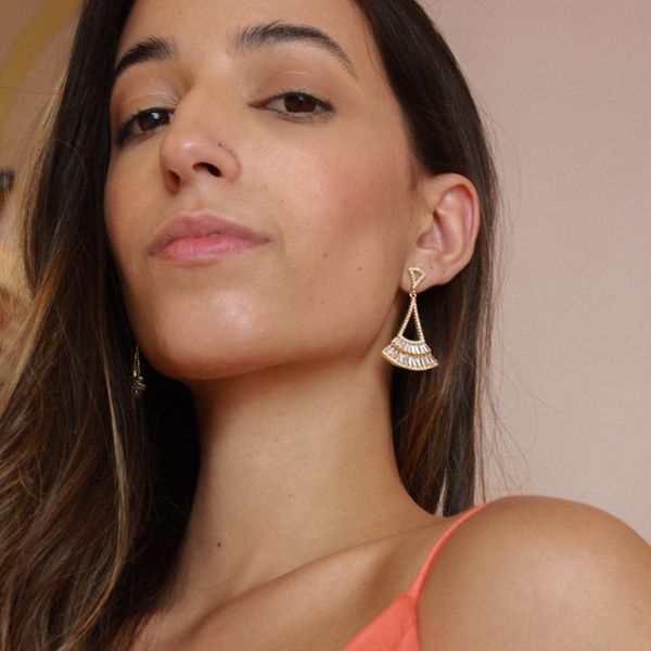 Brinco Pendulo Cristal Lu Folheado em Ouro 18k
