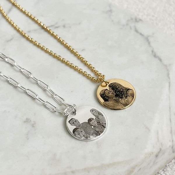 Kit 6 - 2 Pulseiras medalha M Personalizadas - 1 Banho Ouro 18k E 1 Banho Prata 925 