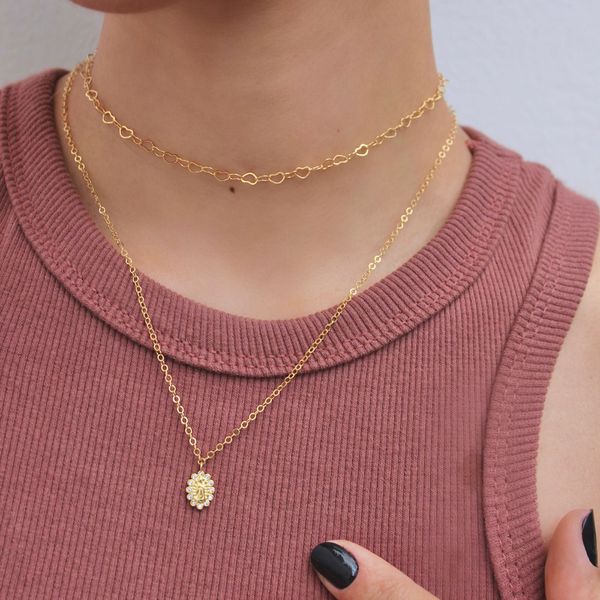 Colar Choker Corrente Corações Folheado em Ouro 18k
