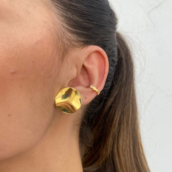 Piercing de Pressão Ondulado Fino Folheado em Ouro 18k