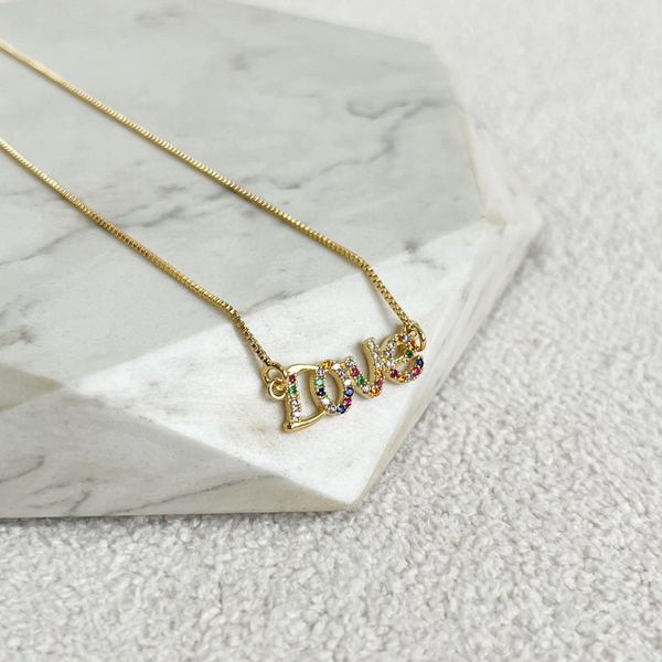 Colar Love Cravejado Colorido Folheado em Ouro 18k