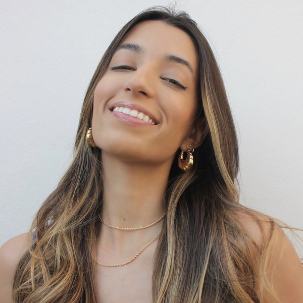 Brinco Argola Tubo Croissant Grande Folheado em Ouro 18k