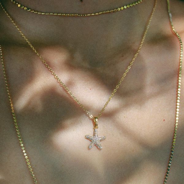 Colar Choker Bolinhas Achatadas Folheado em Ouro 18k
