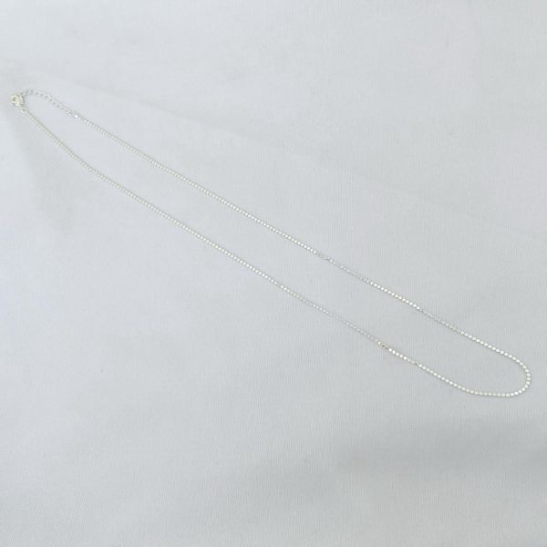 Colar Longo Bolinhas Achatadas Finas Folheado em Prata 925