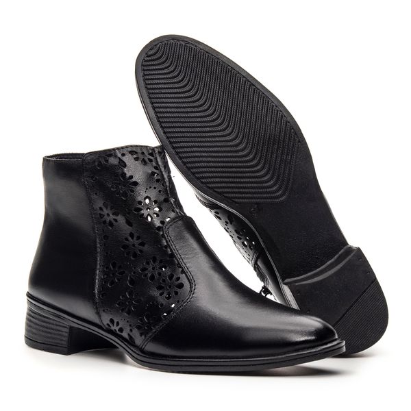 Bota Feminina em Couro Detalhe em Laser - Preto